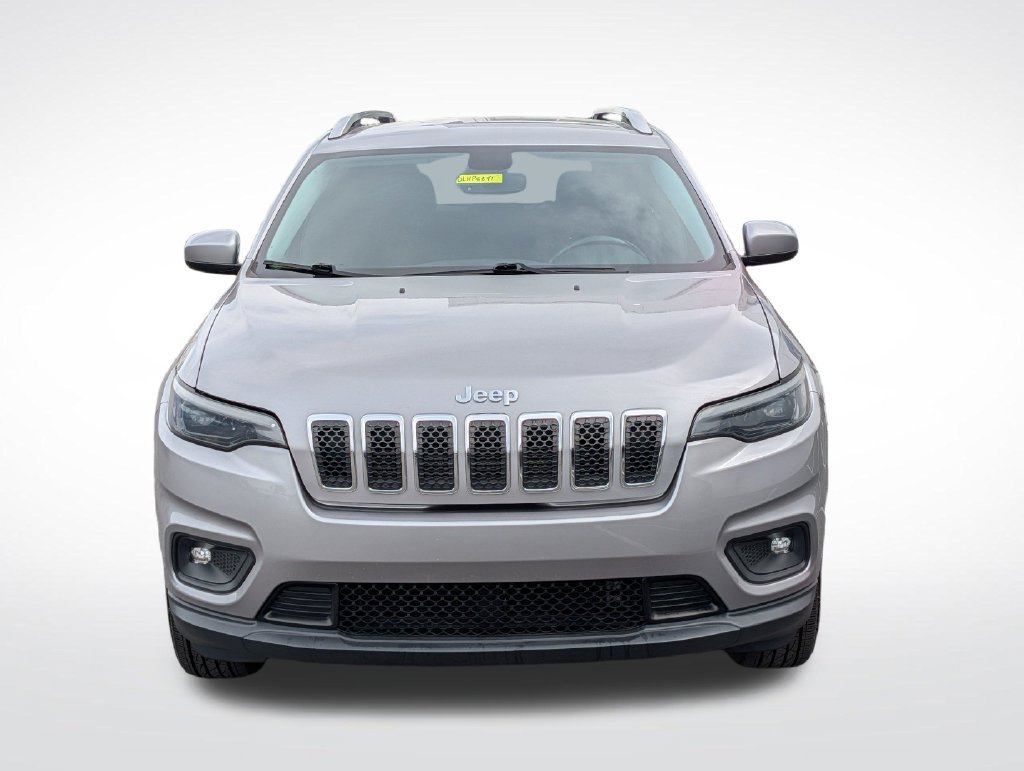 Used 2019 Jeep Cherokee Latitude w/ Comfort & Convenience Group AWD/4WD image 11