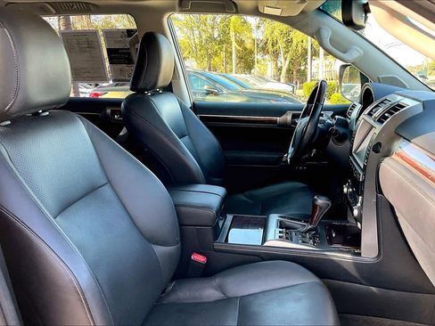 Used 2016 Lexus GX 460 Luxury image 9