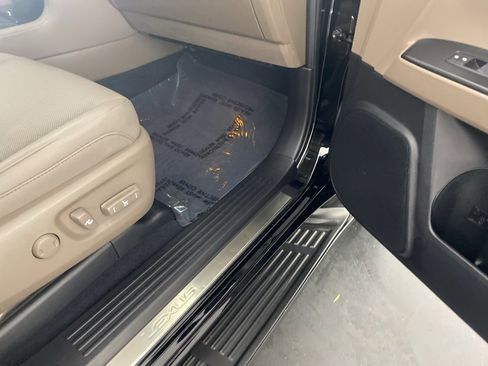 Certified 2023 Lexus GX 460 Premium image 32