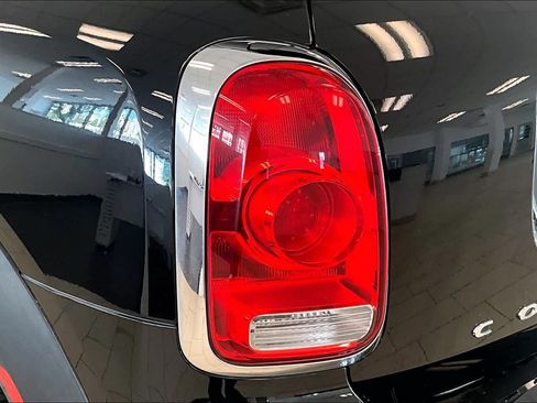 Used 2018 MINI Cooper Countryman FWD image 27