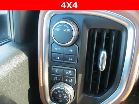 Used 2022 Chevrolet Silverado 2500 High Country w/ Technology Package image 27