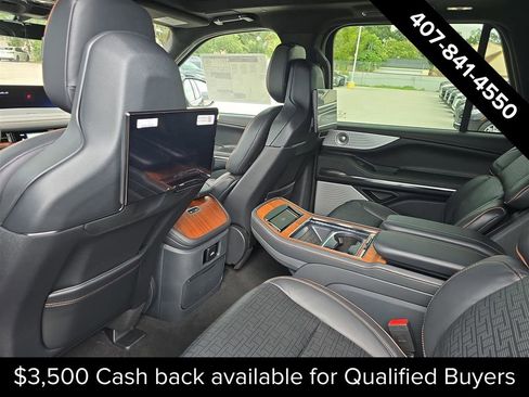 New 2025 Lincoln Navigator L Black Label image 6