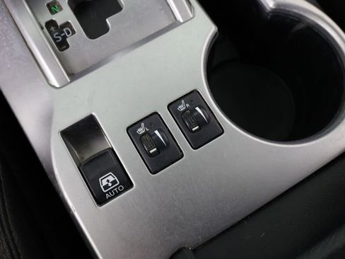 Used 2016 Toyota 4Runner SR5 Premium w/ Convenience Package image 39