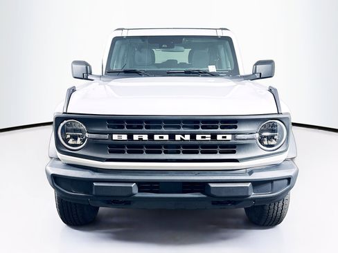 Used 2025 Ford Bronco Big Bend AWD/4WD image 2