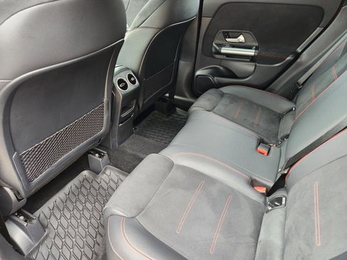Certified 2025 Mercedes-Benz GLA 250 image 22