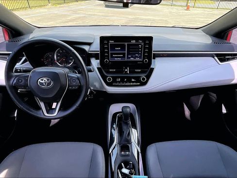 Used 2021 Toyota Corolla SE image 15
