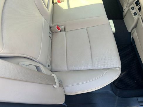 Used 2017 Subaru Outback 2.5i Limited image 20