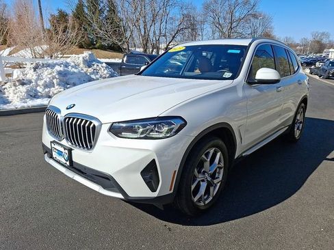 Used 2023 BMW X3 xDrive30i w/ Premium Package image 3