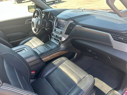 Certified 2019 GMC Yukon XL Denali w/ Open Road Package AWD/4WD image 35