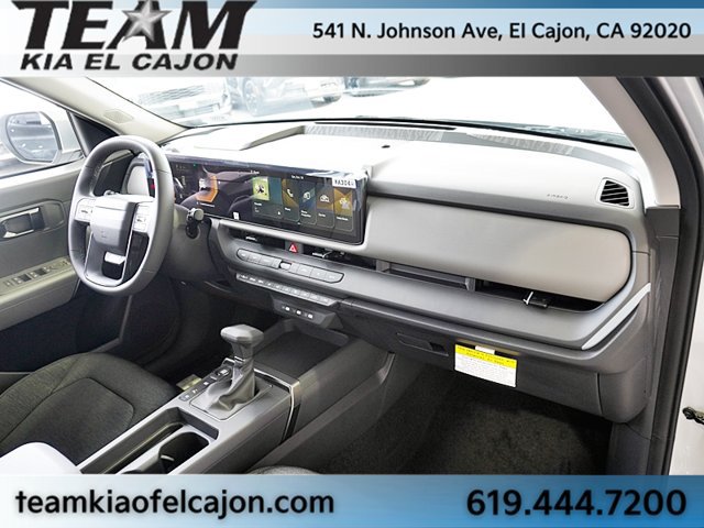 New 2027 Kia Seltos LX FWD image 12