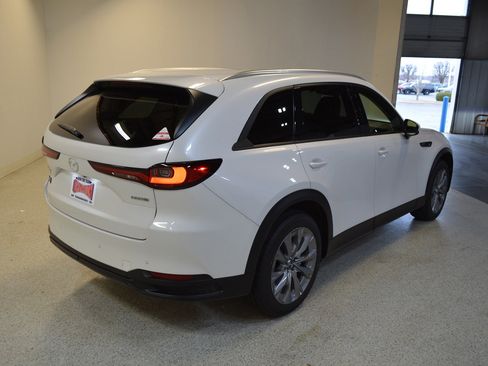 New 2026 MAZDA CX-90 3.3 Turbo w/ Preferred Package image 3