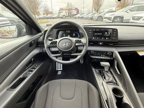 New 2026 Hyundai Elantra Sport image 17