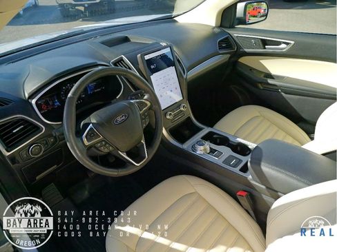 Used 2021 Ford Edge SEL image 11