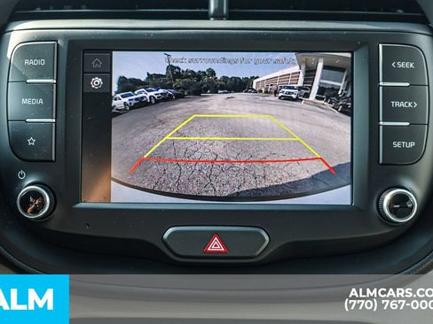Used 2025 Kia Soul LX w/ LX Technology Package FWD image 36