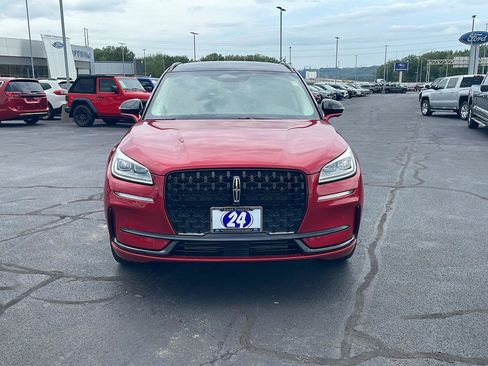 Used 2024 Lincoln Corsair Reserve w/ Equipment Group 201A AWD/4WD image 8