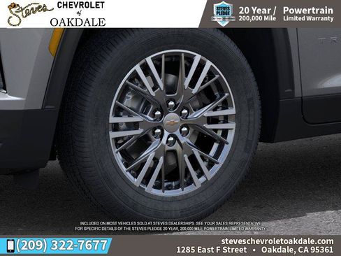 New 2026 Chevrolet Traverse LT w/ Driver Confidence Package AWD/4WD image 9