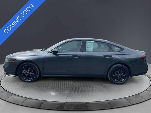 Used 2025 Honda Accord SE image 2