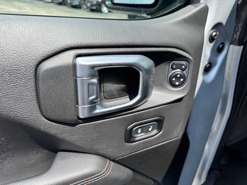 Used 2023 Jeep Wrangler Unlimited Rubicon 392 w/ Xtreme Recon 35" Tire Package image 15