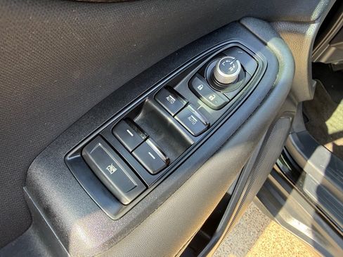 Used 2022 Subaru Outback Premium AWD/4WD image 19