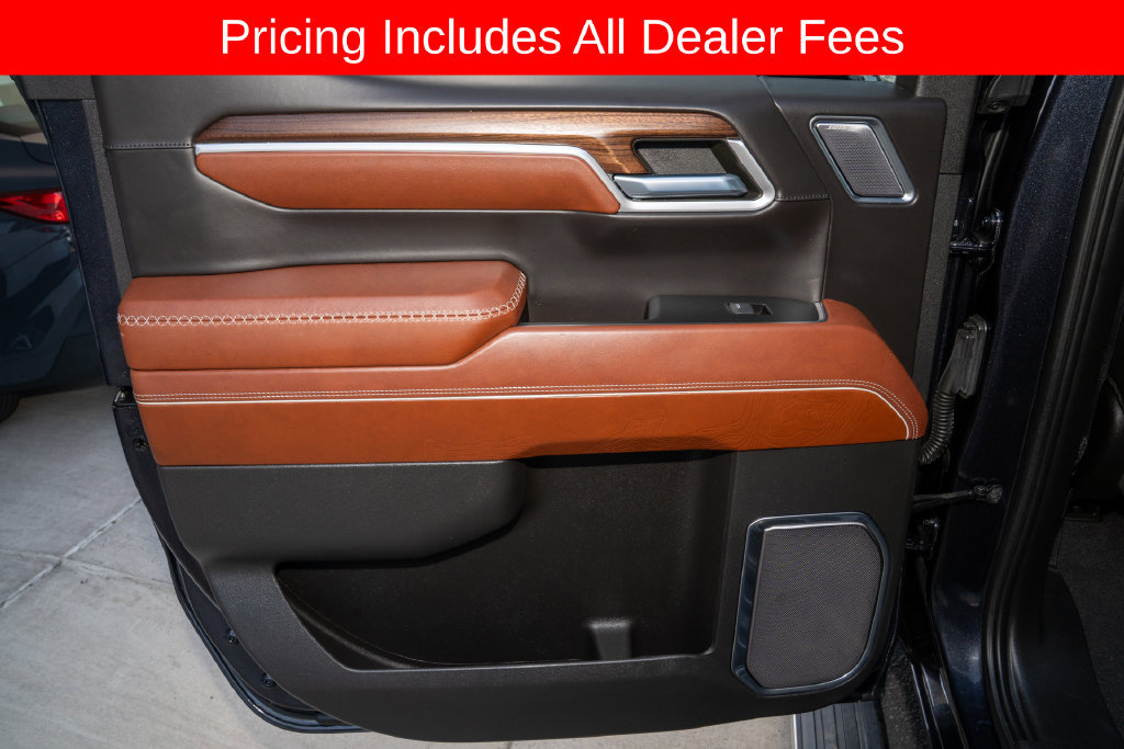 Used 2022 GMC Sierra 1500 Denali Ultimate AWD/4WD image 11