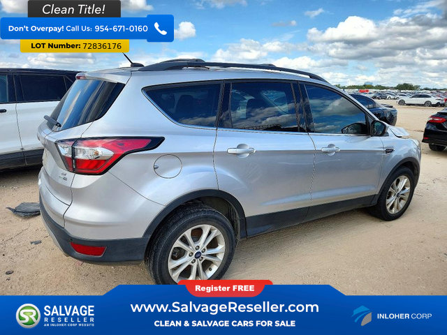 Used 2017 Ford Escape SE w/ SE Leather Comfort Package AWD/4WD image 4
