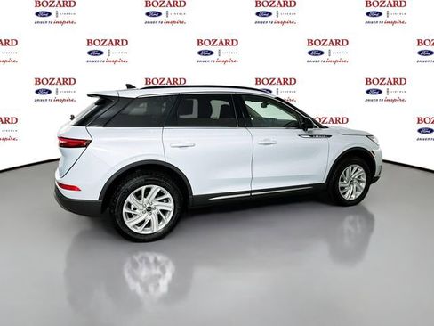 New 2026 Lincoln Corsair Premiere FWD image 9