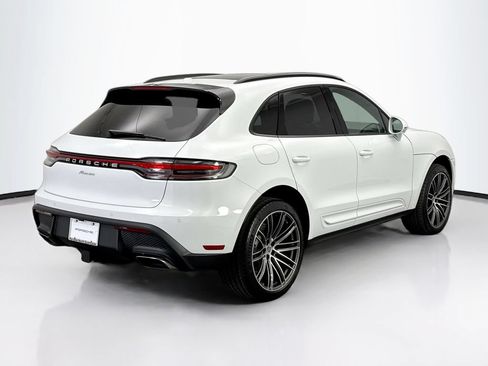 Used 2026 Porsche Macan AWD/4WD image 7