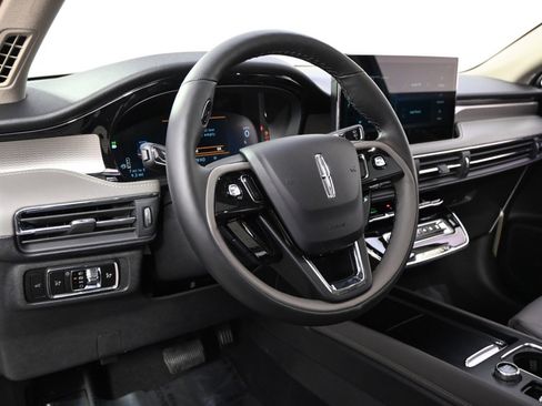 New 2026 Lincoln Corsair Reserve w/ Jet Appearance Package image 12