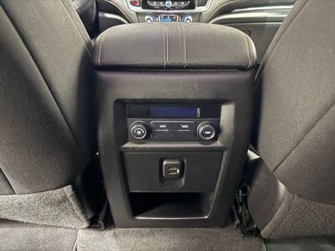Certified 2020 Chevrolet Traverse LT AWD/4WD image 25