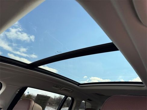 Certified 2026 BMW X7 xDrive40i w/ Premium Package image 34