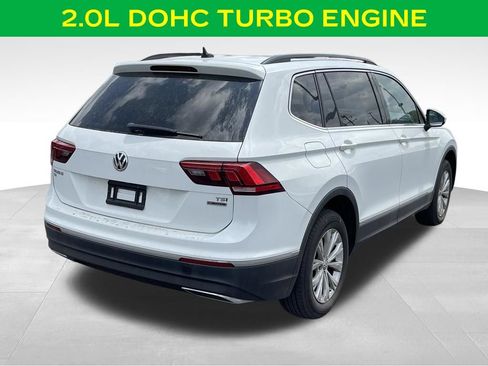 Used 2018 Volkswagen Tiguan SE w/ Panoramic Sunroof Package AWD/4WD image 9