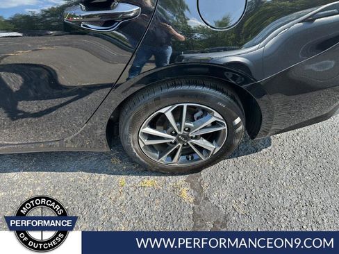 Used 2024 Kia Forte LXS image 11