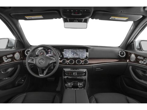 Used 2018 Mercedes-Benz E 300 image 62