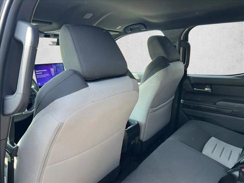 Used 2025 Toyota Tacoma TRD Off-Road image 17