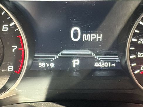 Used 2021 Kia Stinger GT2 image 22