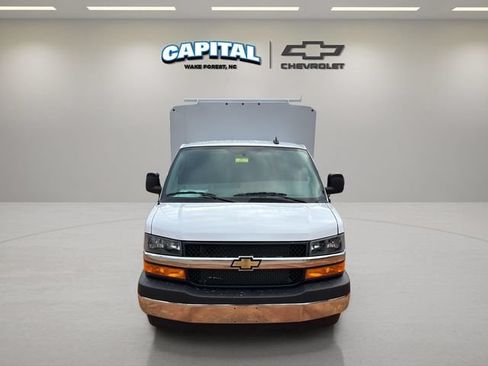 New 2025 Chevrolet Express 3500 w/ Power Convenience Package RWD image 9