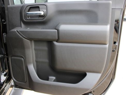 New 2025 Chevrolet Silverado 2500 Custom w/ Custom Convenience Package image 33