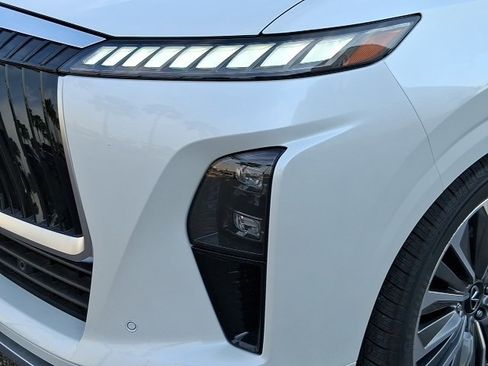 New 2026 INFINITI QX80 Luxe w/ Cargo Package image 8