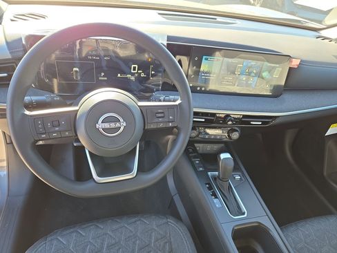 New 2026 Nissan Kicks SV w/ SV Premium Package image 34