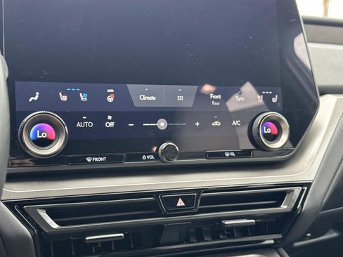 Certified 2025 Lexus TX 350 AWD w/ Technology Package image 25