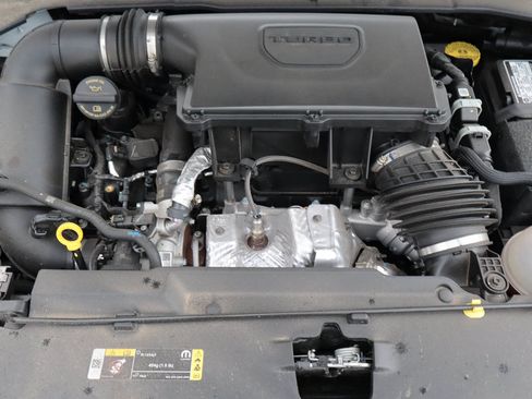 Used 2026 Jeep Compass Trailhawk AWD/4WD image 18