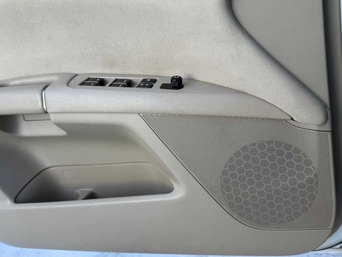 Used 2011 Suzuki Kizashi S image 13