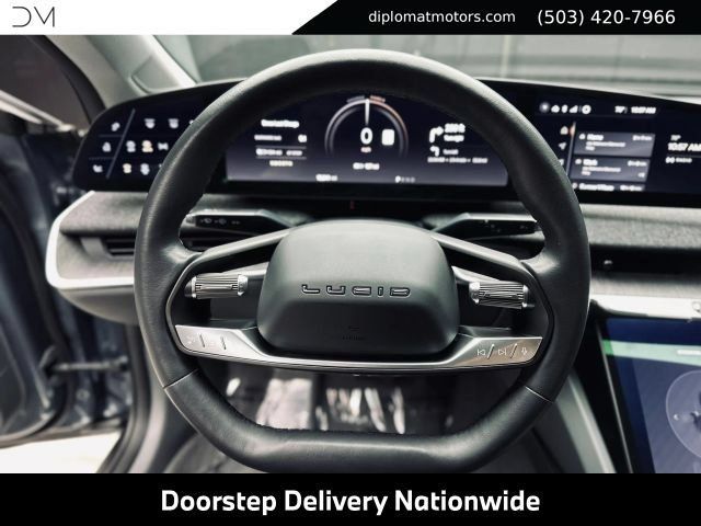 Used 2025 Lucid Air Pure RWD image 28