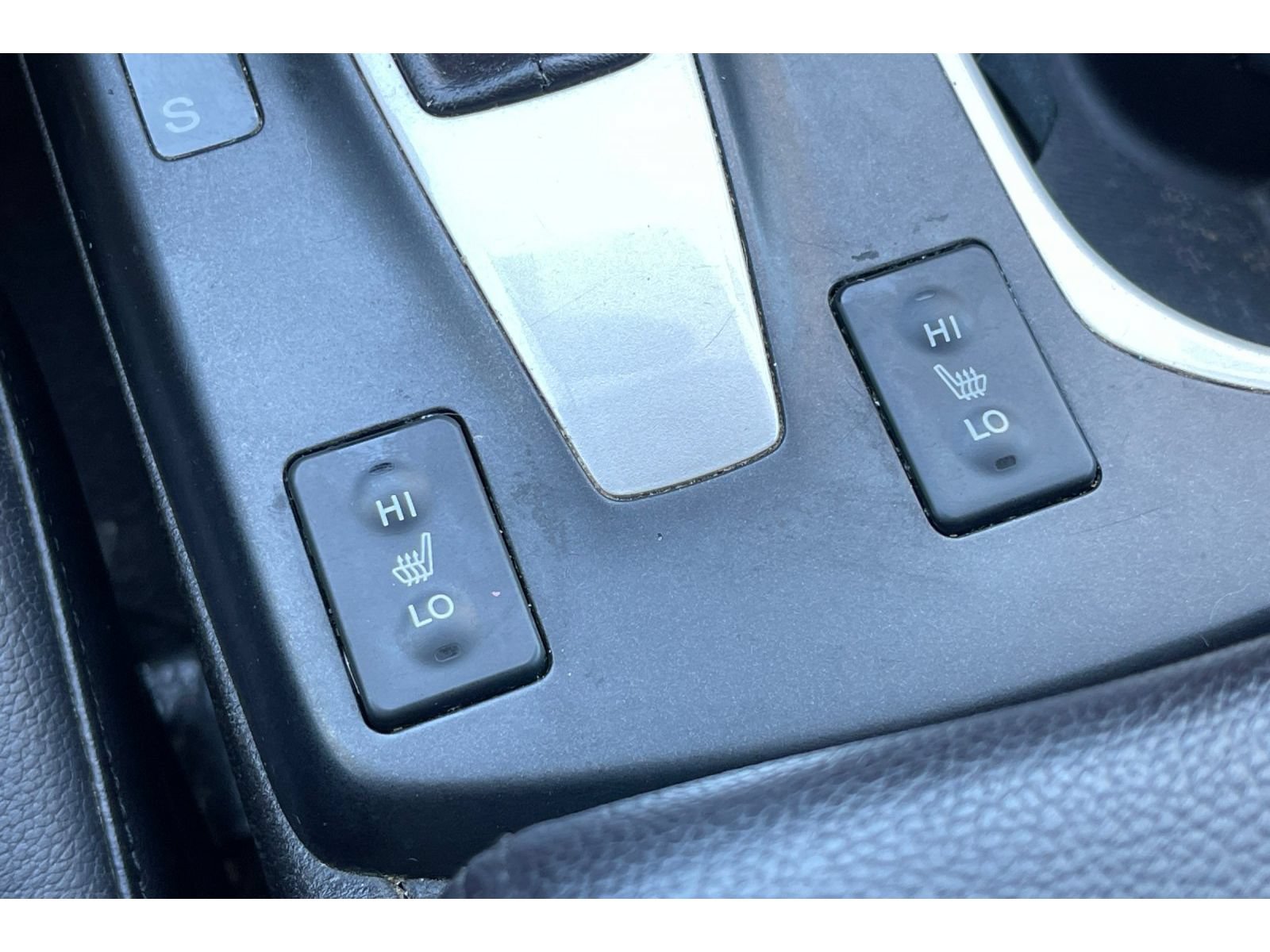 Used 2017 Acura RDX w/ AcuraWatch Plus Package FWD image 32