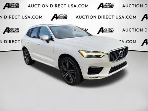 Used 2019 Volvo XC60 T5 R-Design w/ Protection Package Premier AWD/4WD image 5