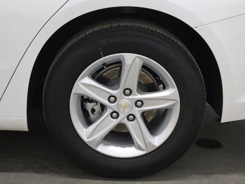 Used 2023 Chevrolet Malibu LT image 41