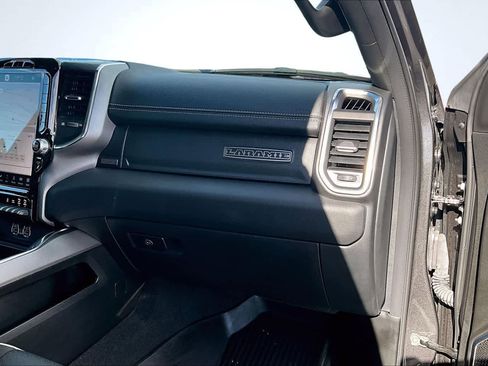 Used 2024 RAM 1500 Laramie image 24