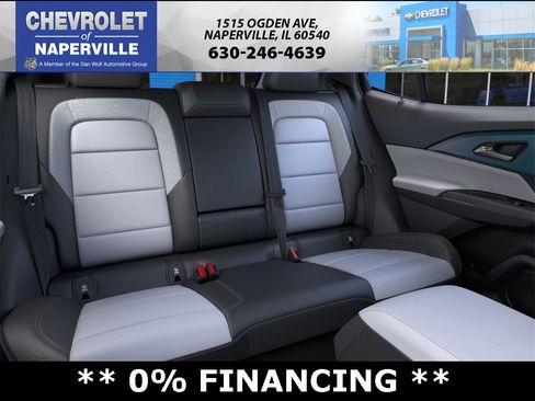 New 2026 Chevrolet Equinox EV LT image 17