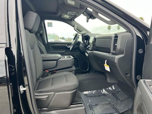 New 2026 GMC Sierra 1500 Elevation image 32