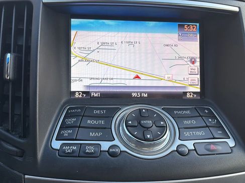 Used 2012 INFINITI G37 Journey w/ Premium Pkg image 3